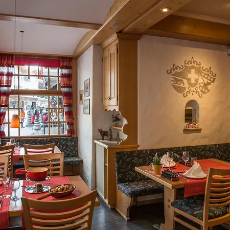 페리엔보눙 히르쉔 그린델발트