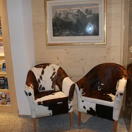 페리엔보눙 히르쉔