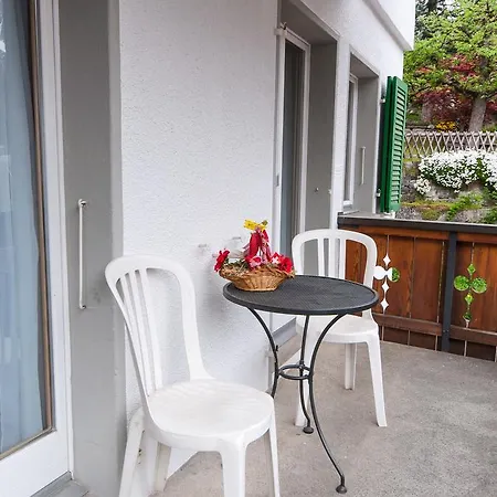 아파트 페리엔보눙 히르쉔